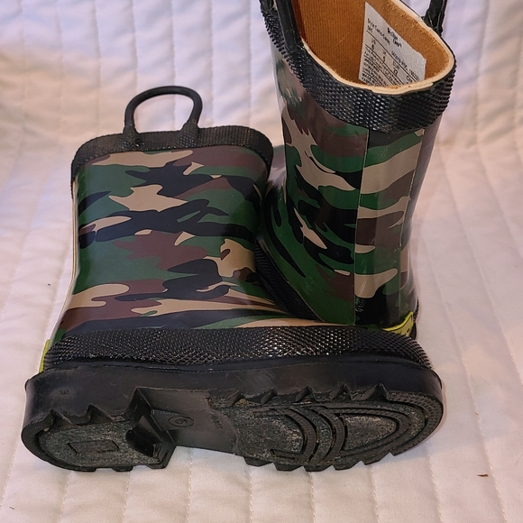 Western chief Boys boots size 6 - Picture 4 of 7